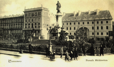 Dziekanka i Pomnik Mickiewicza